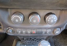 2016 Jeep Wrangler Unlimited - Thumbnail 22