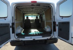 2018 Nissan NV Cargo - Thumbnail 19