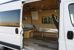 2018 Ram ProMaster Cargo Van - Thumbnail 32