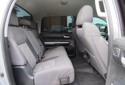 2021 Toyota Tundra - Thumbnail 33