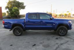 2023 Toyota Tacoma - Thumbnail 6