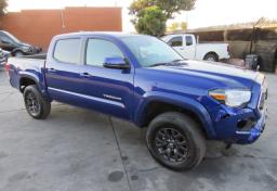 2023 Toyota Tacoma - Thumbnail 2