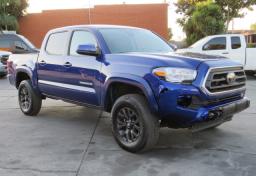 2023 Toyota Tacoma - Thumbnail 4