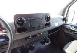 2019 Freightliner Sprinter Cargo Van - Thumbnail 35