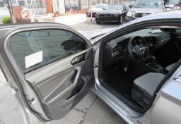 2020 Volkswagen Jetta - Thumbnail 18