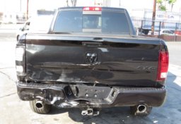 2018 Ram 1500 - Thumbnail 16