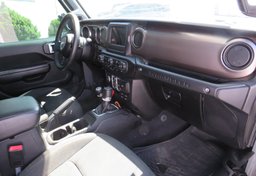 2020 Jeep Wrangler Unlimited - Thumbnail 18