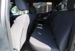 2017 Toyota Tacoma - Thumbnail 29