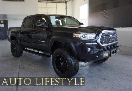 Picture of 2018 Toyota Tacoma