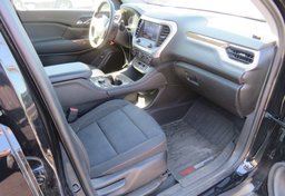 2022 GMC Acadia - Thumbnail 30