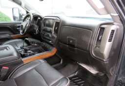 2019 Chevrolet Silverado 3500HD - Thumbnail 31