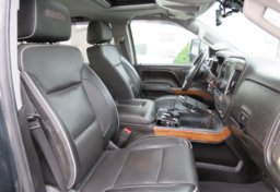 2019 Chevrolet Silverado 3500HD - Thumbnail 29