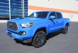 2021 Toyota Tacoma - Thumbnail 4