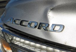 2018 Honda Accord Sedan - Thumbnail 18