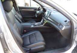 2018 Honda Accord Sedan - Thumbnail 22