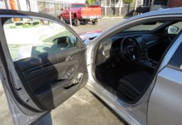 2018 Honda Accord Sedan - Thumbnail 20