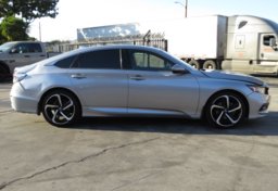 2018 Honda Accord Sedan - Thumbnail 6