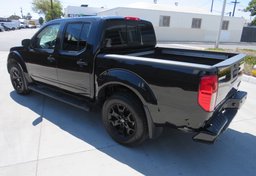 2021 Nissan Frontier - Thumbnail 7