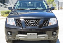 2021 Nissan Frontier - Thumbnail 11