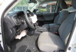 2019 Toyota Tacoma 4WD - Thumbnail 26