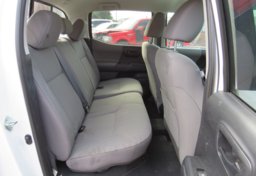 2019 Toyota Tacoma 4WD - Thumbnail 29