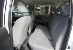 2019 Toyota Tacoma 4WD - Thumbnail 30