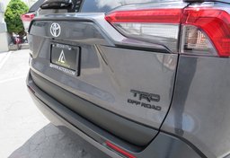 2021 Toyota RAV4 - Thumbnail 22