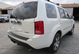 2015 Honda Pilot - Thumbnail 9