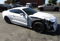 2015 Ford Mustang - Thumbnail 2