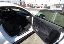 2015 Ford Mustang - Thumbnail 22