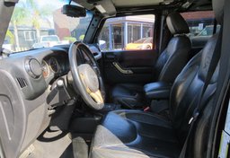 2014 Jeep Wrangler Unlimited - Thumbnail 23