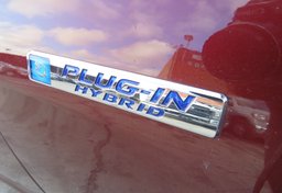 2018 Honda Clarity Plug-In Hybrid - Thumbnail 19