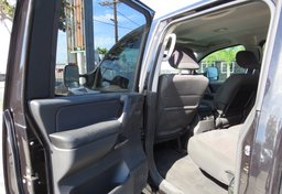 2012 Nissan Titan - Thumbnail 23