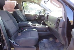 2012 Nissan Titan - Thumbnail 31