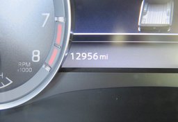 2022 Nissan Frontier - Thumbnail 12