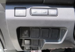 2022 Nissan Frontier - Thumbnail 27