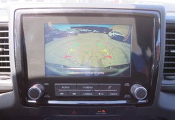 2022 Nissan Frontier - Thumbnail 23