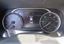 2022 Nissan Frontier - Thumbnail 10