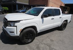 2022 Nissan Frontier - Thumbnail 1