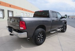 2016 Ram 2500 - Thumbnail 5