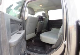 2016 Ram 2500 - Thumbnail 34