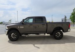2016 Ram 2500 - Thumbnail 9