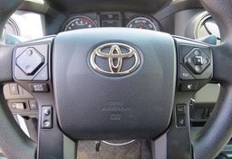 2020 Toyota Tacoma - Thumbnail 29