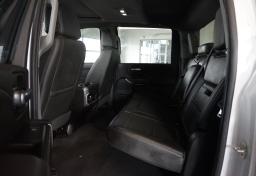 2022 GMC Sierra 2500HD - Thumbnail 29