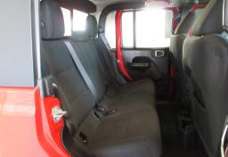 2020 Jeep Gladiator - Thumbnail 35