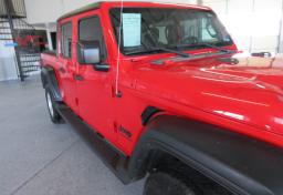 2020 Jeep Gladiator - Thumbnail 14