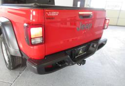 2020 Jeep Gladiator - Thumbnail 19