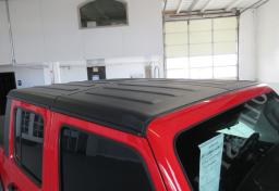 2020 Jeep Gladiator - Thumbnail 23