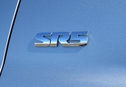 2017 Toyota Tundra 4WD - Thumbnail 23