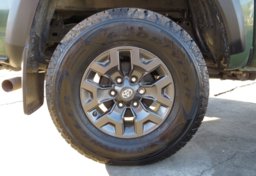 2021 Toyota Tacoma 4WD - Thumbnail 23